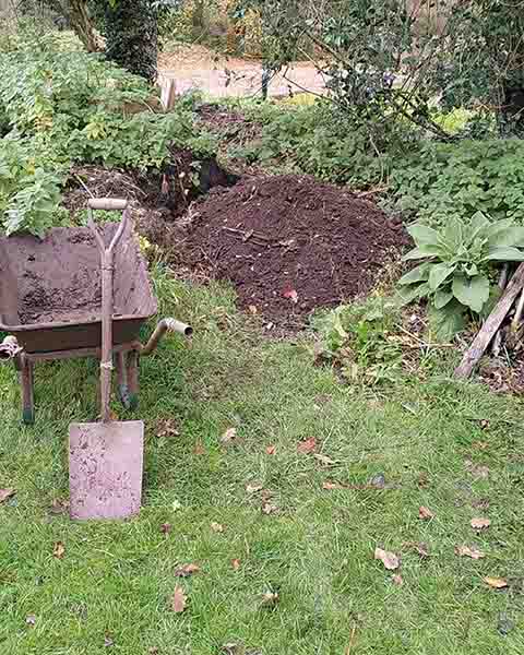 benefits of making your own compost